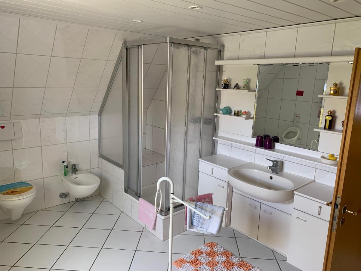 Отель Pension Kunterbunt Buesum Экстерьер фото